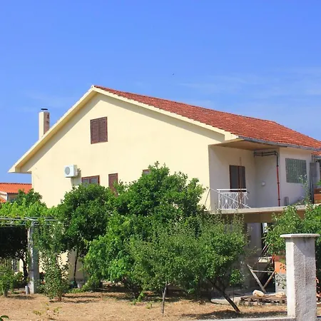 アパート With Parking Space Orebic, Peljesac - 10256 オレビック