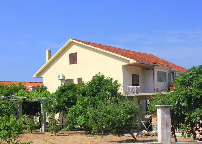 アパート With Parking Space Orebic, Peljesac - 10256 オレビック