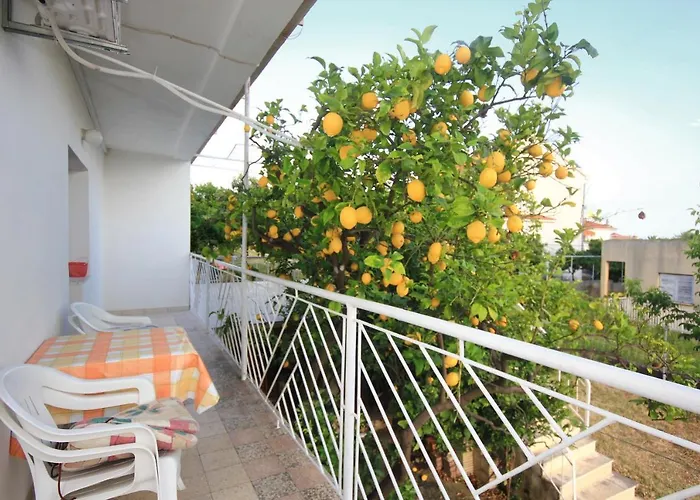 Apartment Apartments With Parking Space Orebic, Peljesac - 10256