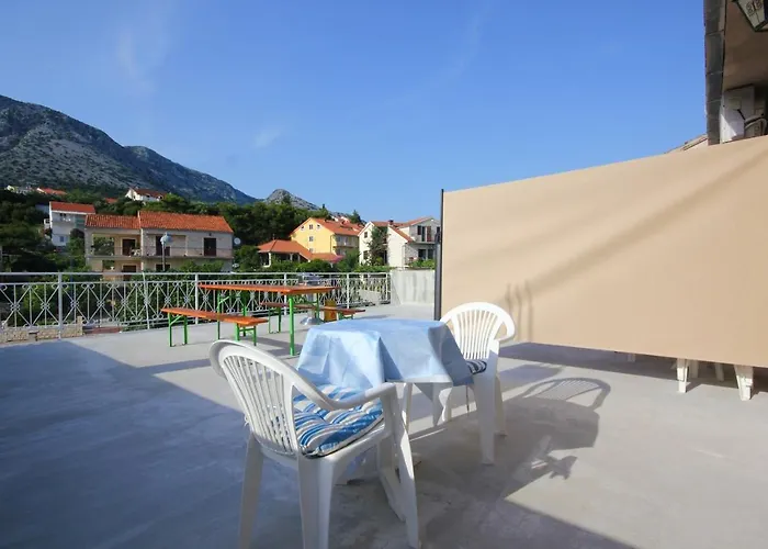 With Parking Space Orebic, Peljesac - 10256 オレビック