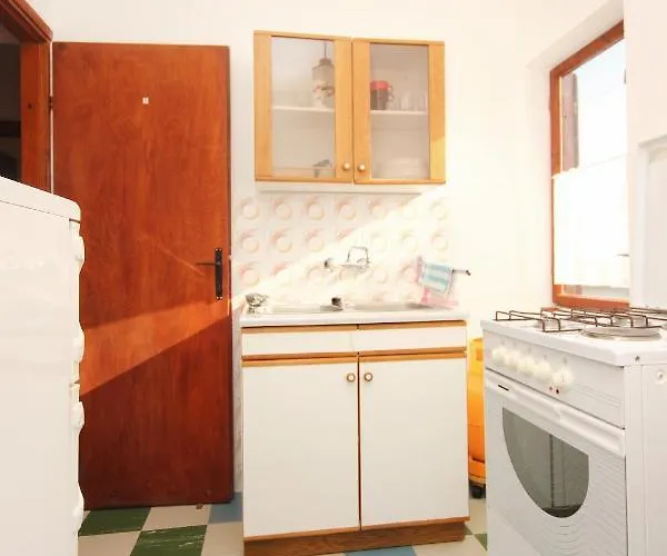 Apartments With Parking Space Orebic, Peljesac - 10256 Apartment