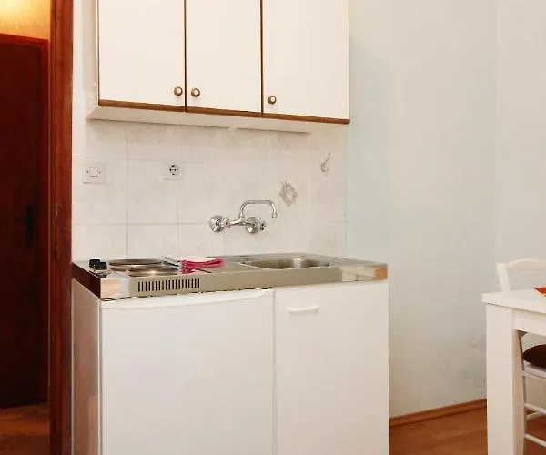 アパート With Parking Space Orebic, Peljesac - 10256 オレビック