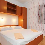 With Parking Space Orebic, Peljesac - 10256 Appartement
