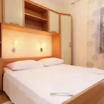Apartman With Parking Space Orebic, Peljesac - 10256 *