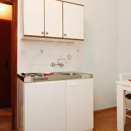 Apartamento With Parking Space Orebic, Peljesac - 10256 Orebić
