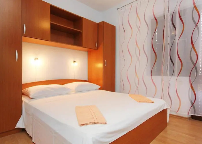 With Parking Space Orebic, Peljesac - 10256 Apartamento