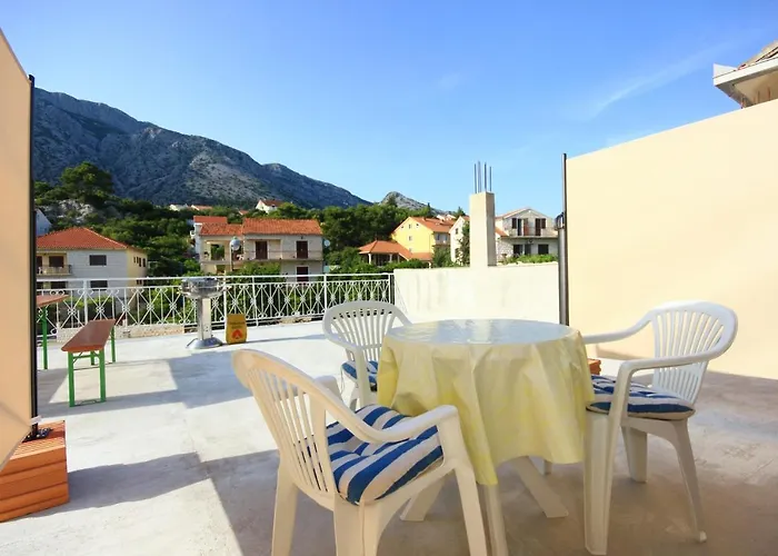 Apartments With Parking Space Orebic, Peljesac - 10256 *